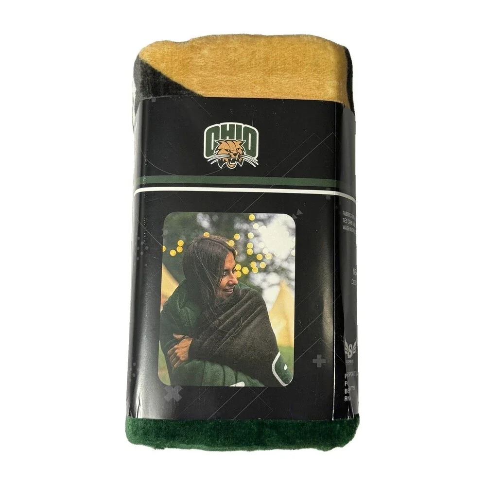 NWT Ohio Bobcats Ultra Soft Plush Tailgate Throw Blanket 50x60 NCAA